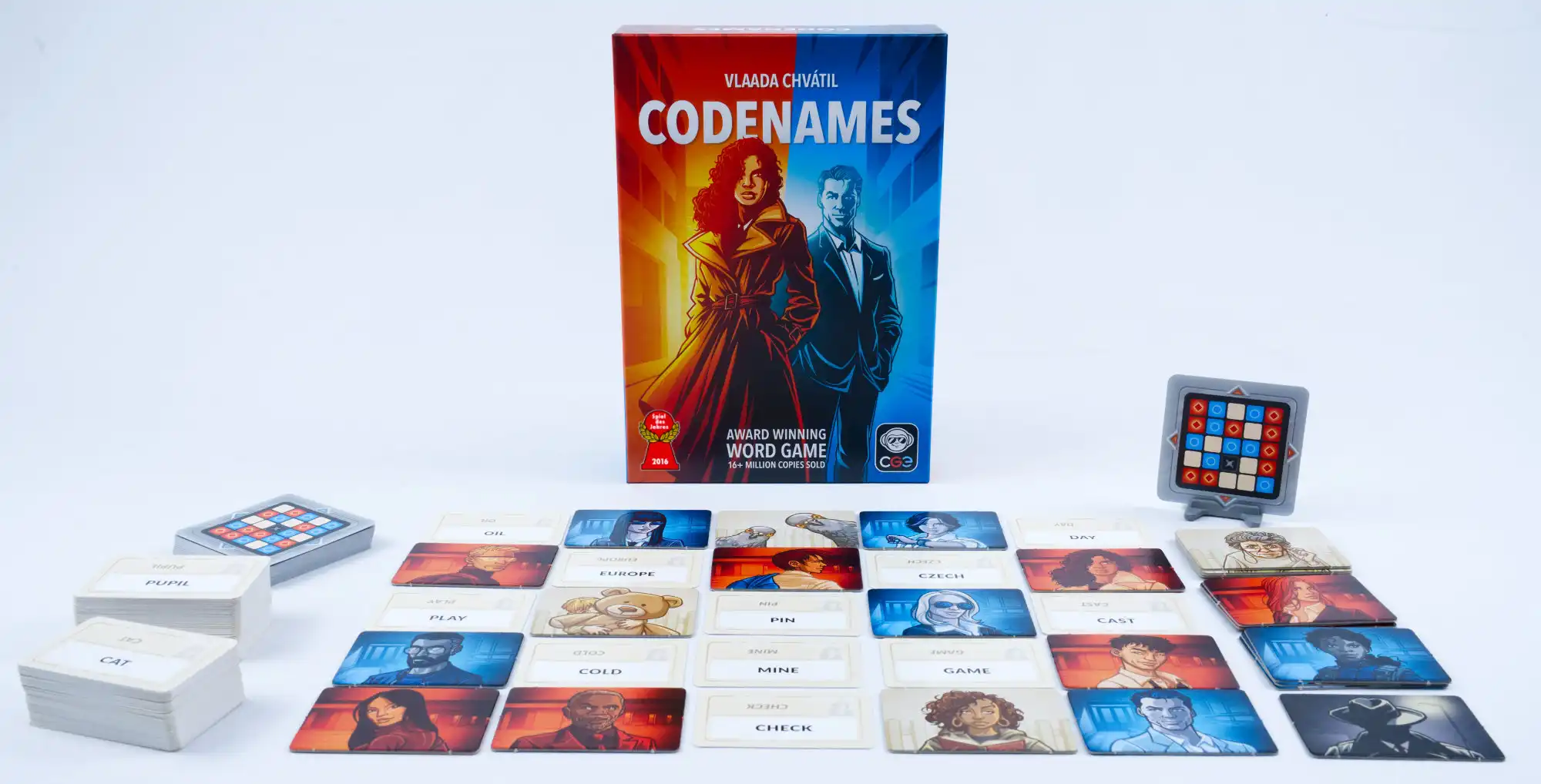 Codenames družabna igra pokrita polja