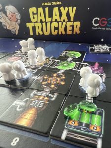 Galaxy Trucker – Divja gradnja in še bolj divje preživetje v vesolju